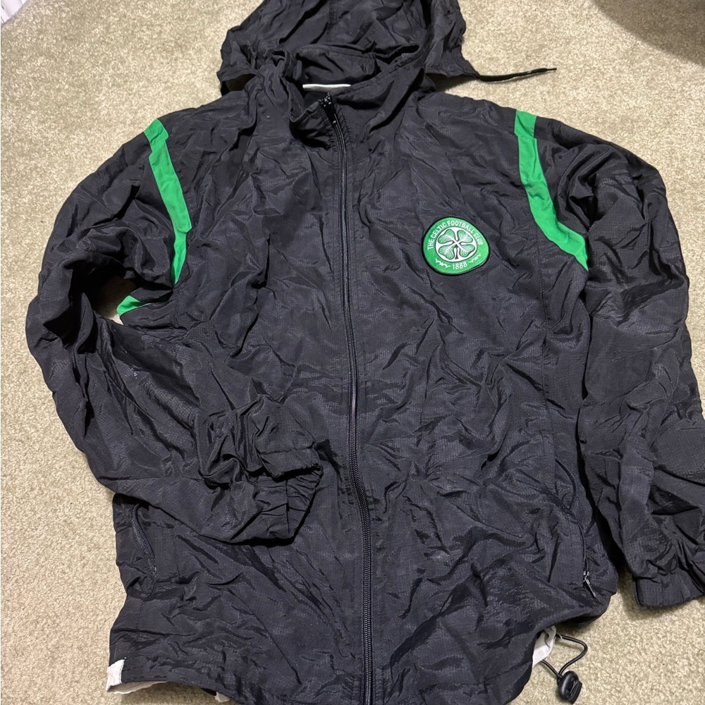 VINTAGE CELTIC FC RAIN JACKET SIZE LG